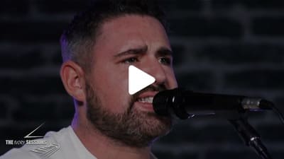 Only A Womanโs Heart (Pauric Mohan Live At The Ivory Sessions)